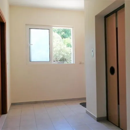Apartment Rodini Sun *